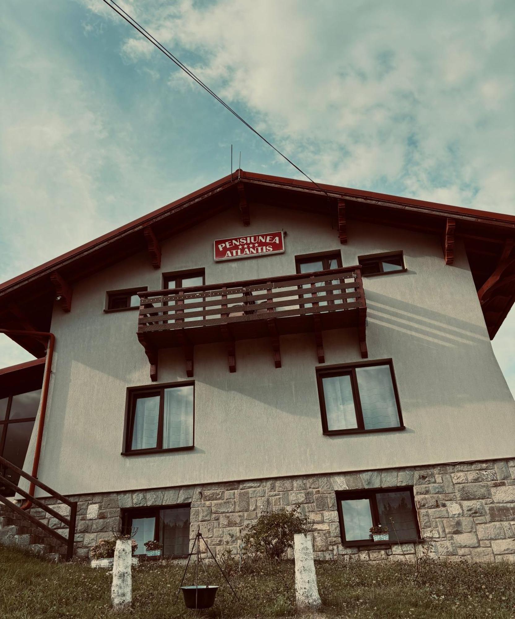 Pensiunea Atlantis Buşteni Exteriér fotografie